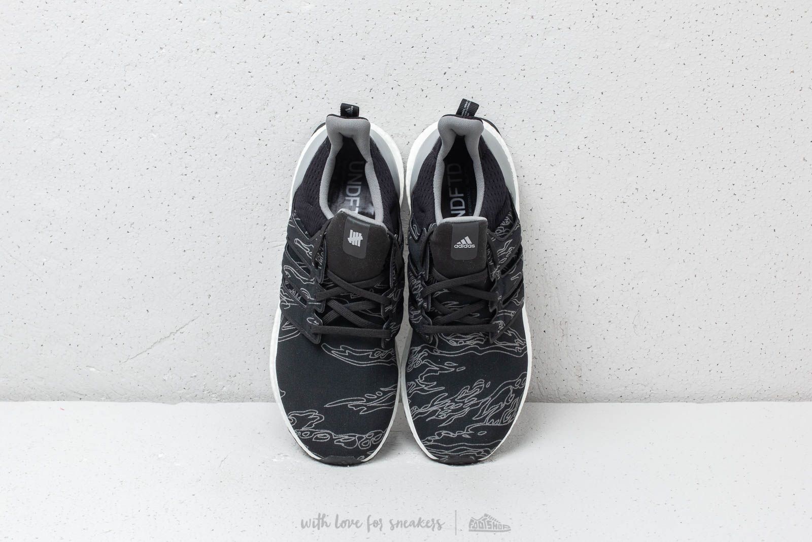 Undefeated x adidas ultra boost core black top