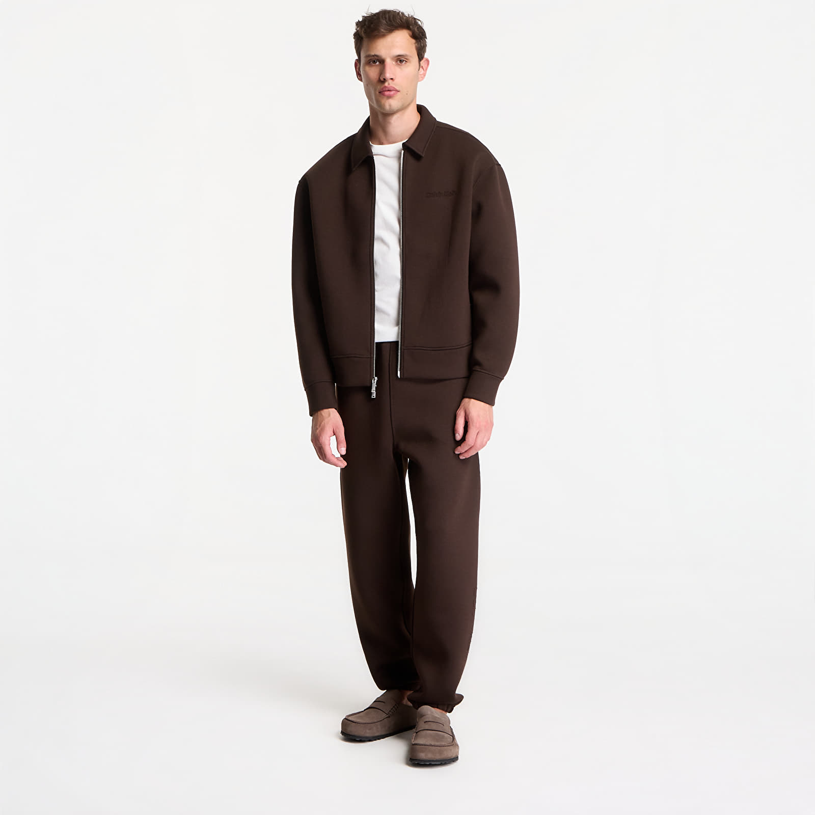 Men's sweatpants Calvin Klein Cooling Spacer Embossed Logo Joggers Dark Coffee
