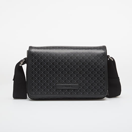 Tas Calvin Klein Emblem Aop Coated Small Flap Mes Black/ Aop