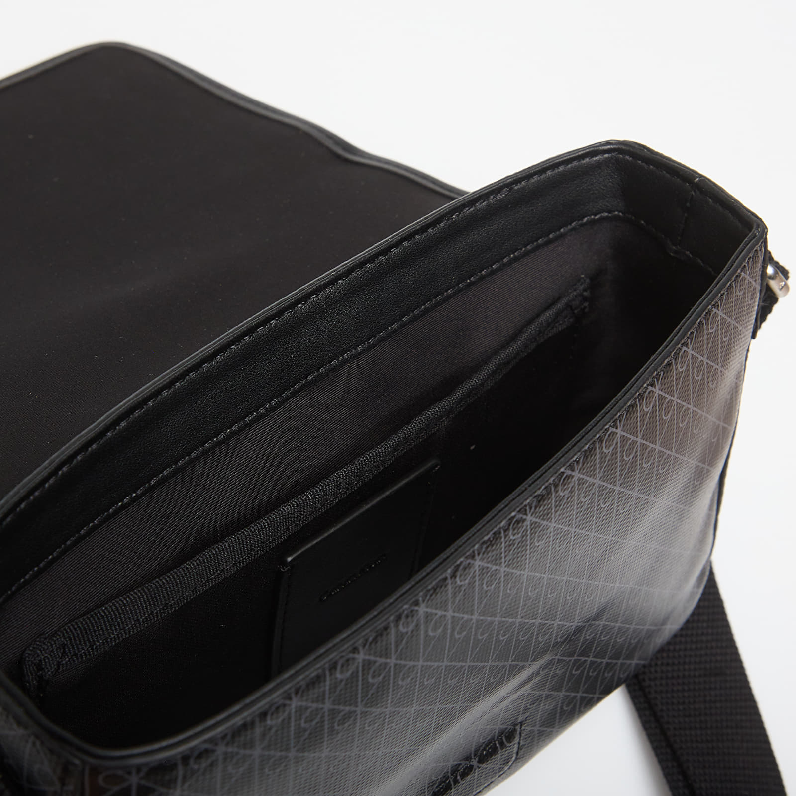 Men's Shoulder Bags Calvin Klein Emblem Aop Coated Small Flap Mes Black/ Aop