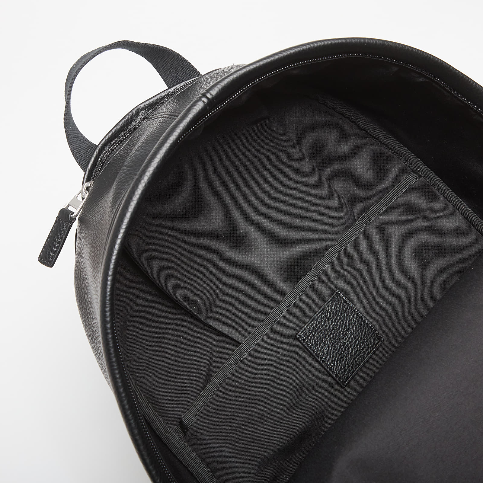 Чоловічі рюкзаки Calvin Klein Bold Pebble Round Backpack Black