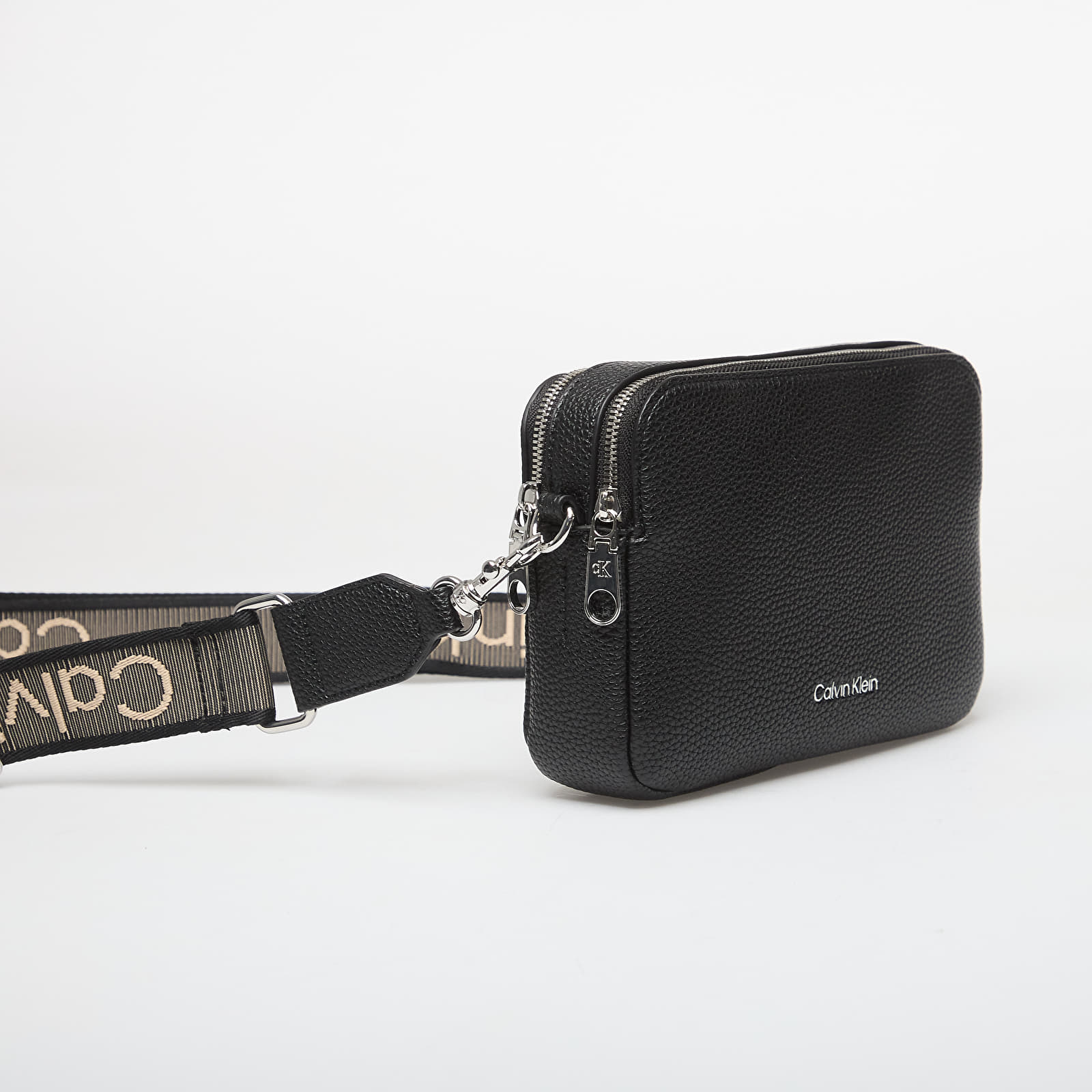 Τσάντες Calvin Klein Webbing 2X Strap Camera Bag Black