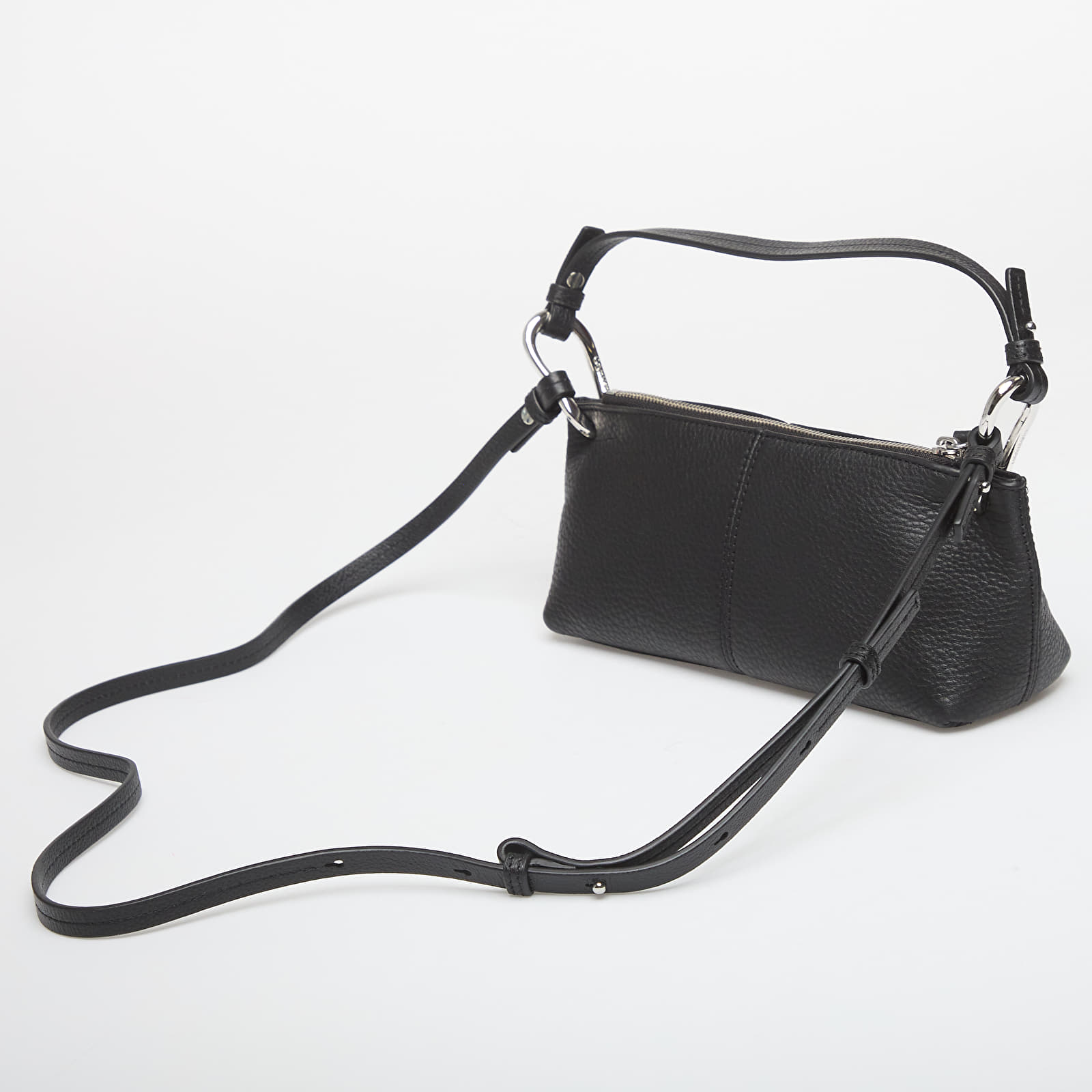 Handbags Calvin Klein Slouchy Leather Small Conv Bag Black