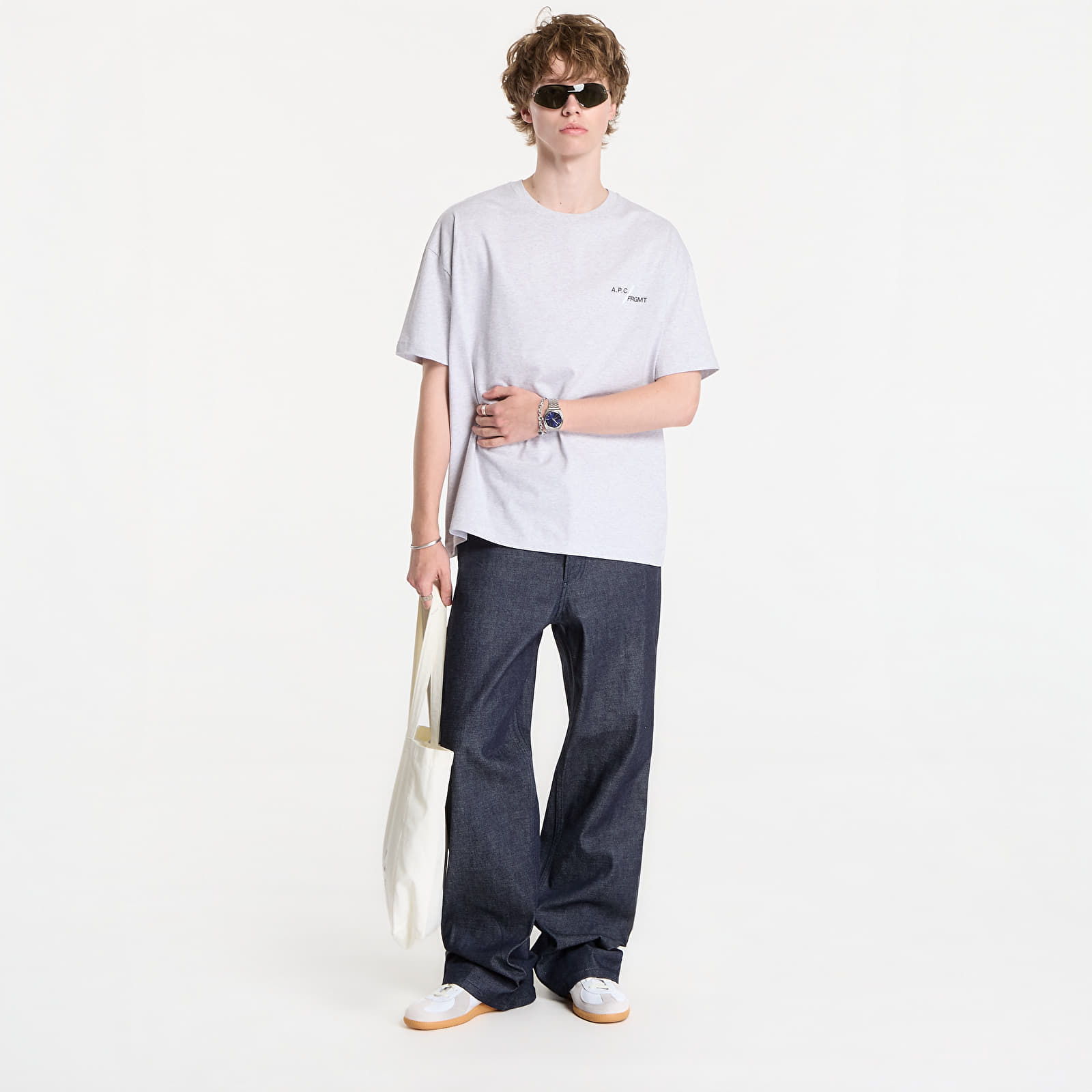T-skjorter A.P.C. T-Shirt Renoncement Gray