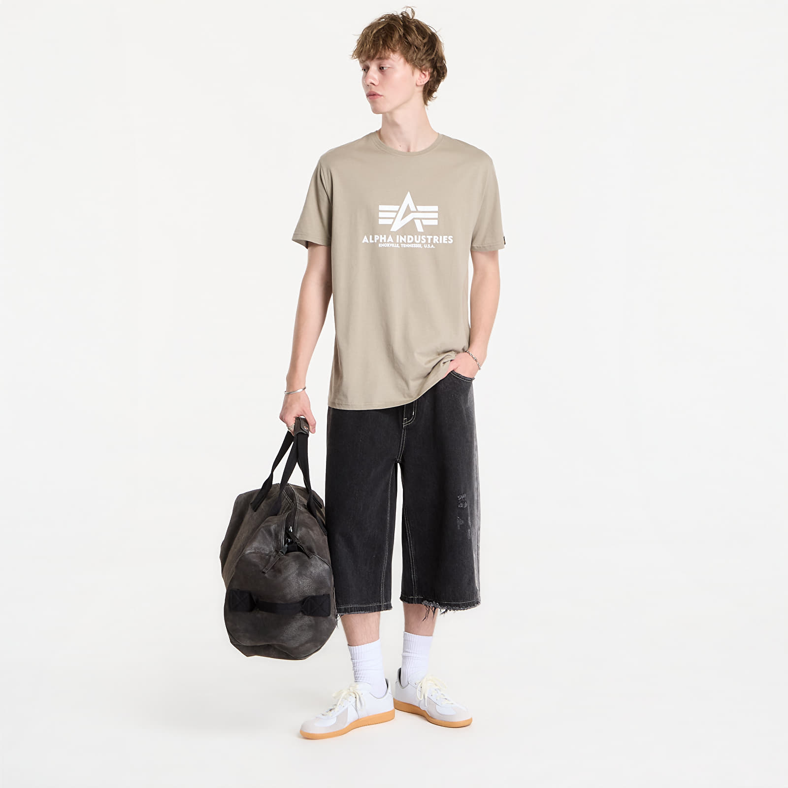 T-skjorter Alpha Industries Basic T-Shirt Vintage Sand