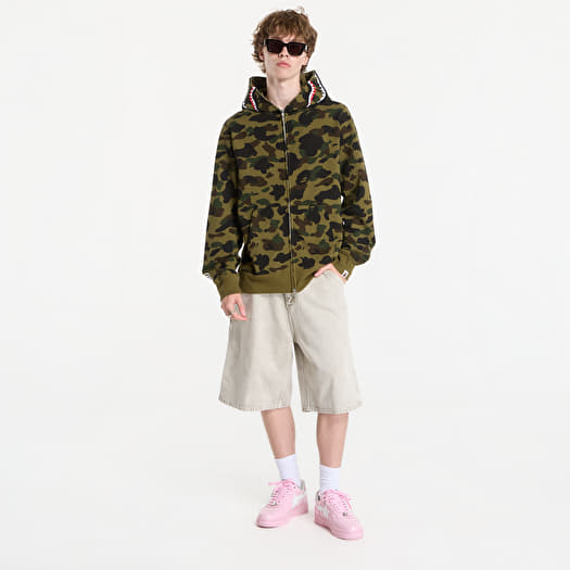 A BATHING APE 1st Camo Shark Full Zip Hoodie Green | Footshop
