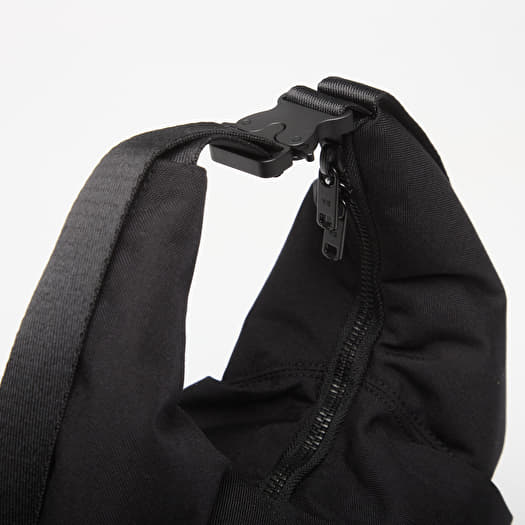 Y-3 Crescent Bag Black | Footshop
