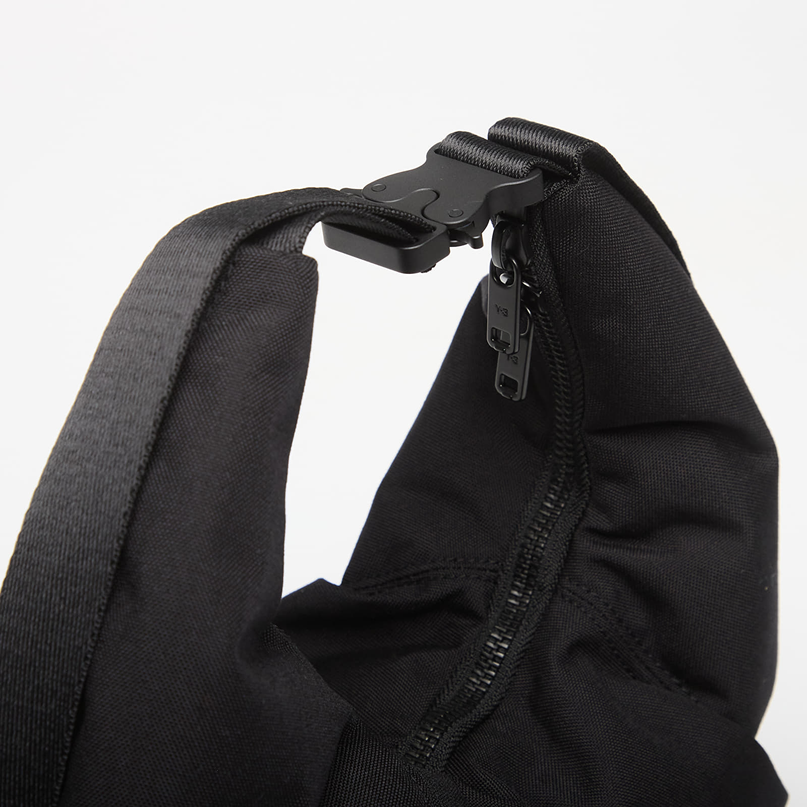 Sacs à bandoulière Y-3 Crescent Bag Black