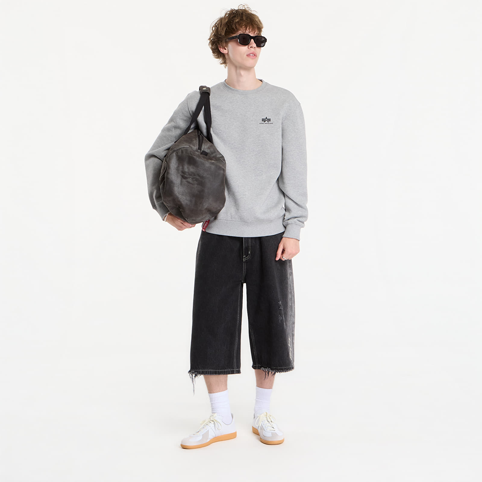 Hettegensere og sweatshirts Alpha Industries Basic Small Logo Sweatshirt Grey Heather