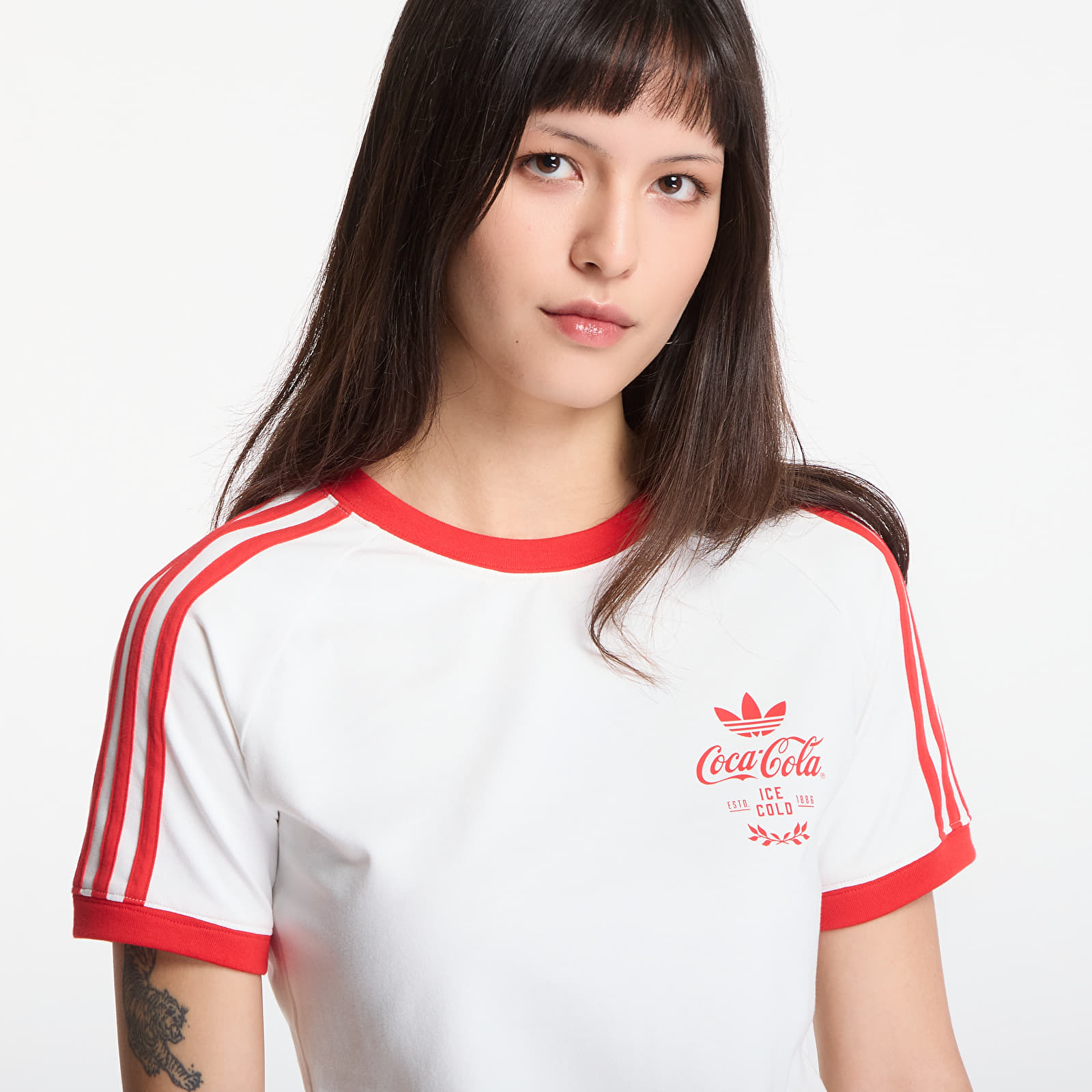 T-skjorter for kvinner adidas x Coca Cola 3 Stripes Tee Core White