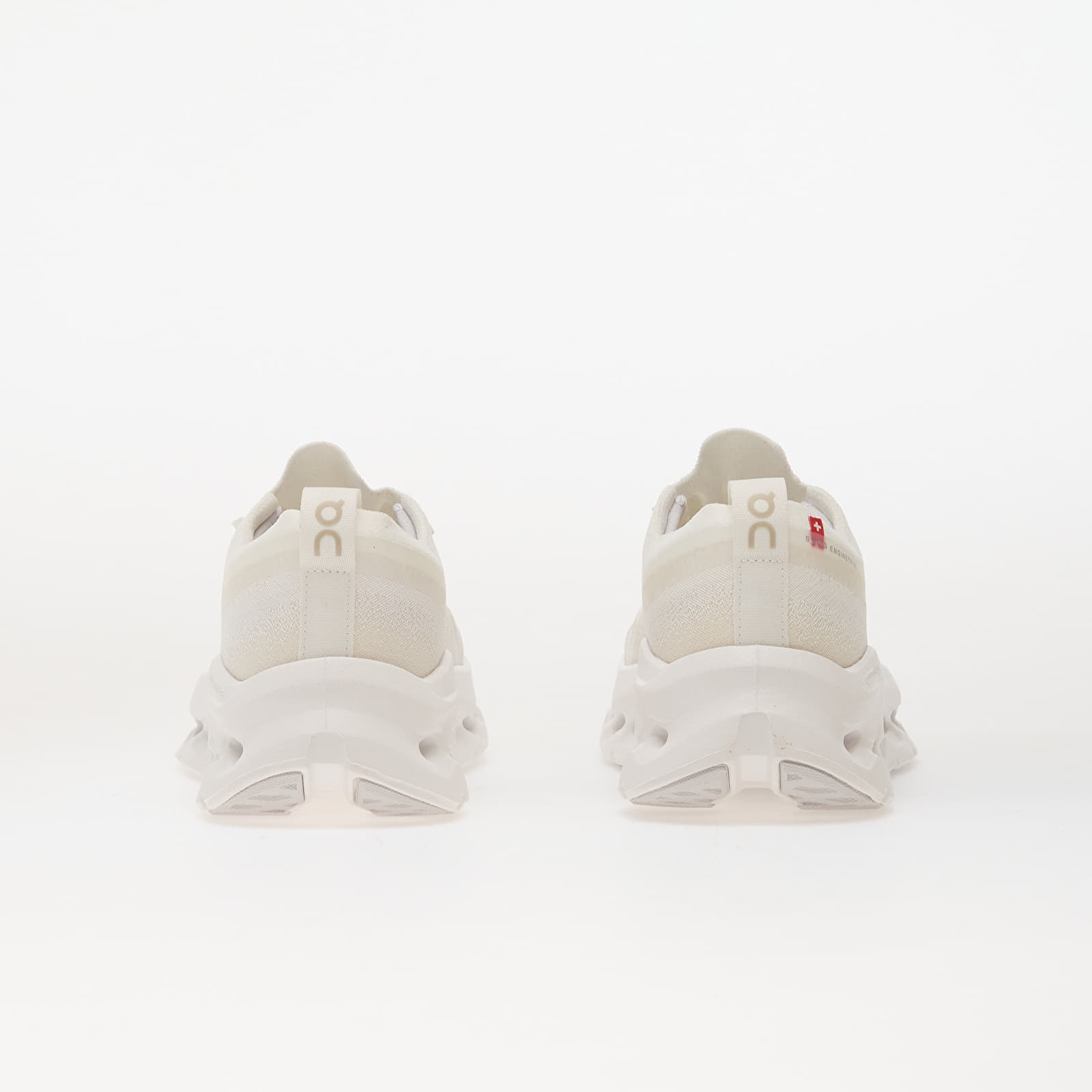 Chaussures et baskets femme On Cloudtilt Moon White/ Frost