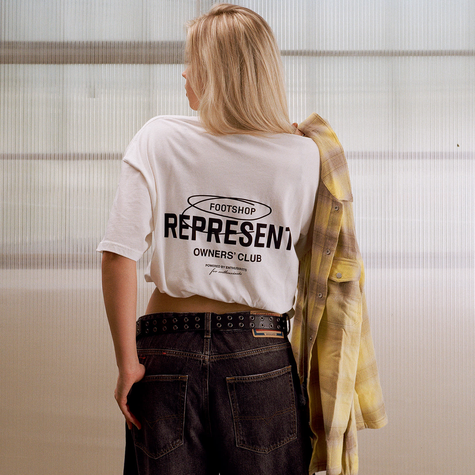 T-shirts Represent x Footshop Owners Club T-Shirt Flat White
