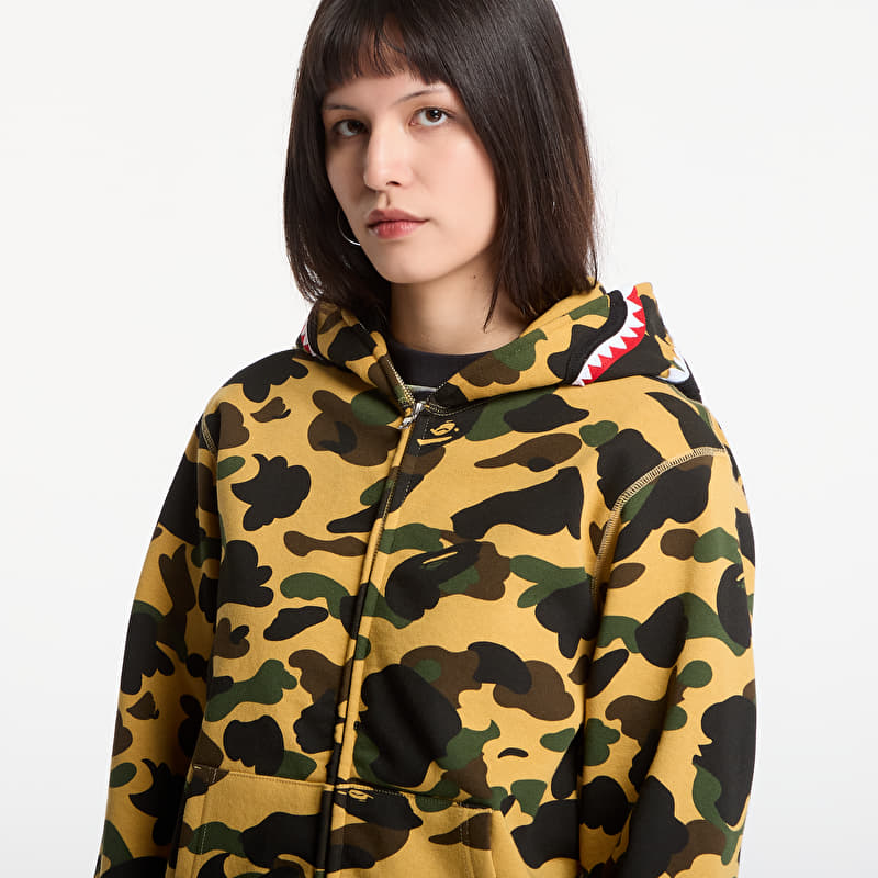 シャークパーカー A BATHING APE 1st Camo Shark Full Zip Hoodie Yellow UNISEX | Footshop