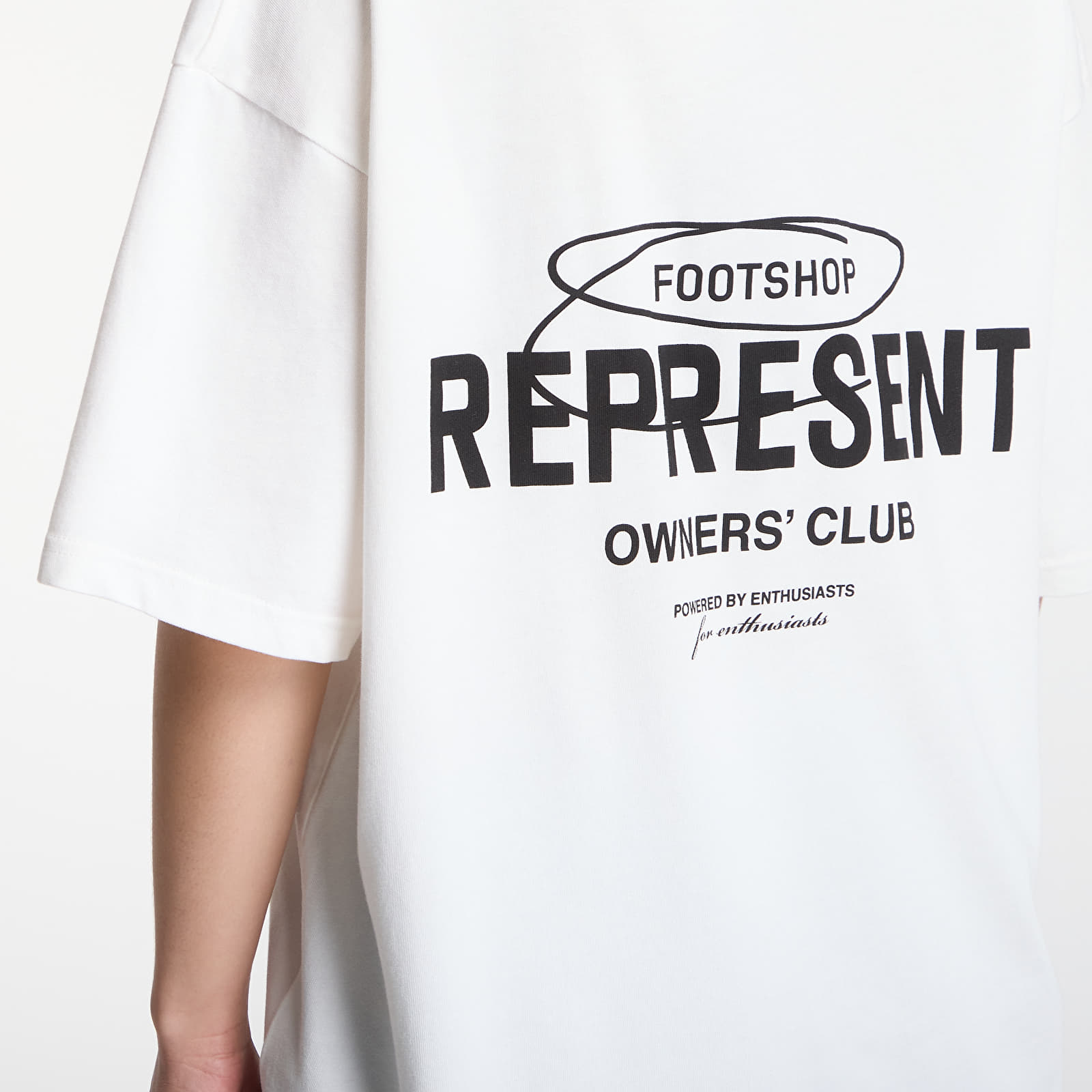T-shirts Represent x Footshop Owners Club T-Shirt Flat White