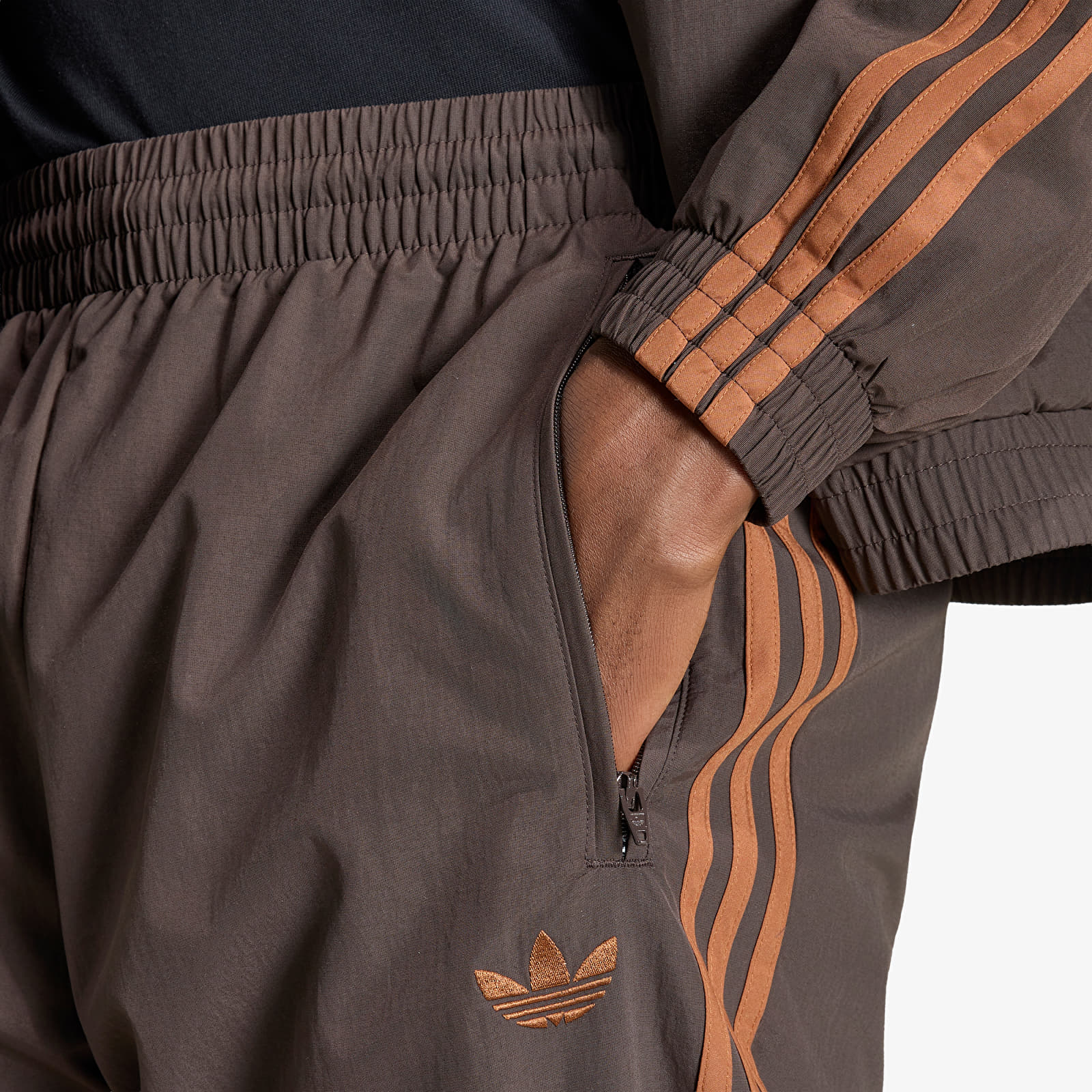 Чоловічі штани adidas Firebird Woven Pants Aurora Coffee