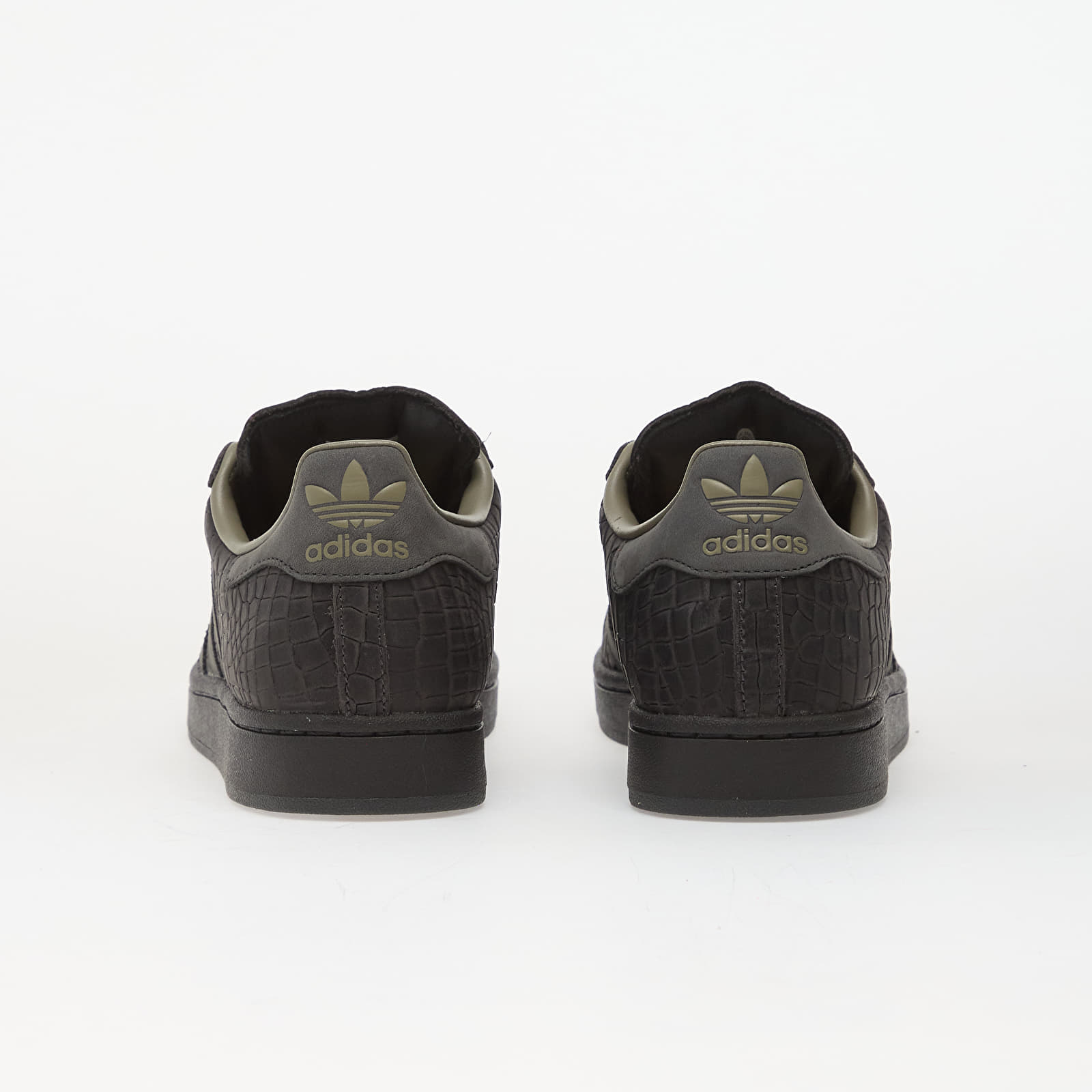 Încălțăminte și sneakerși pentru bărbați adidas Superstar Ii Utility Black/ Grey Six/ Clay
