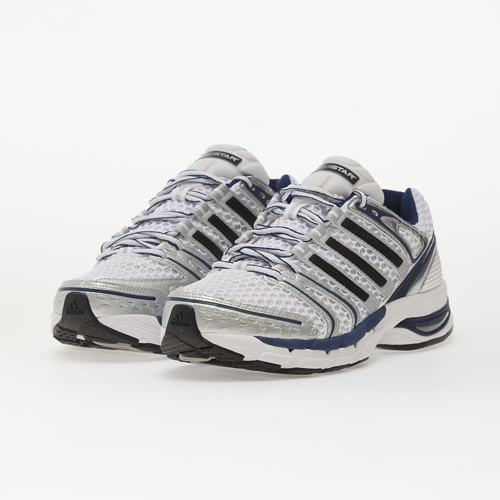 Herenschoenen adidas Adistar Control 5 Ftwr White/ Core Black/ Dark Blue