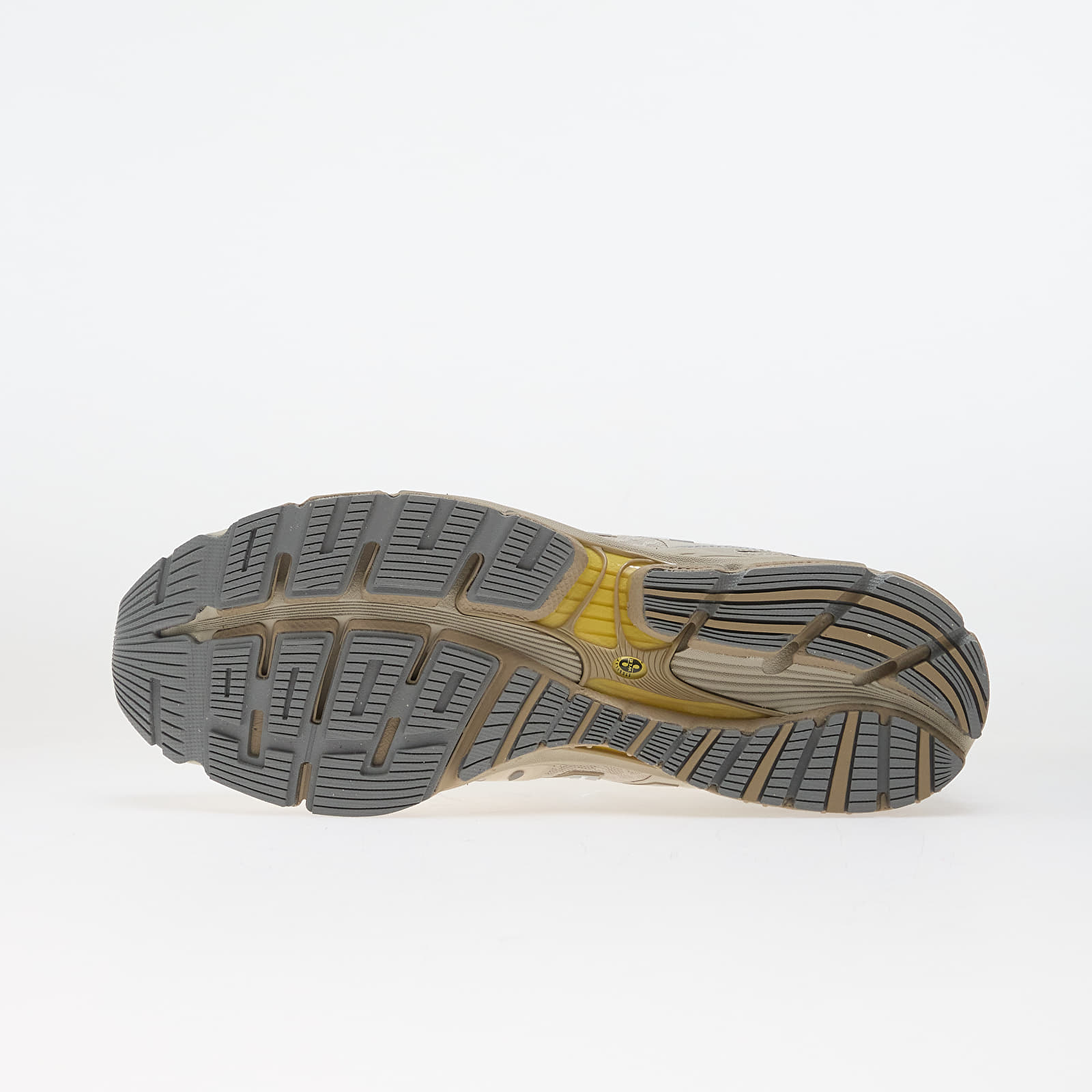 Men's shoes New Balance 1890 Beige