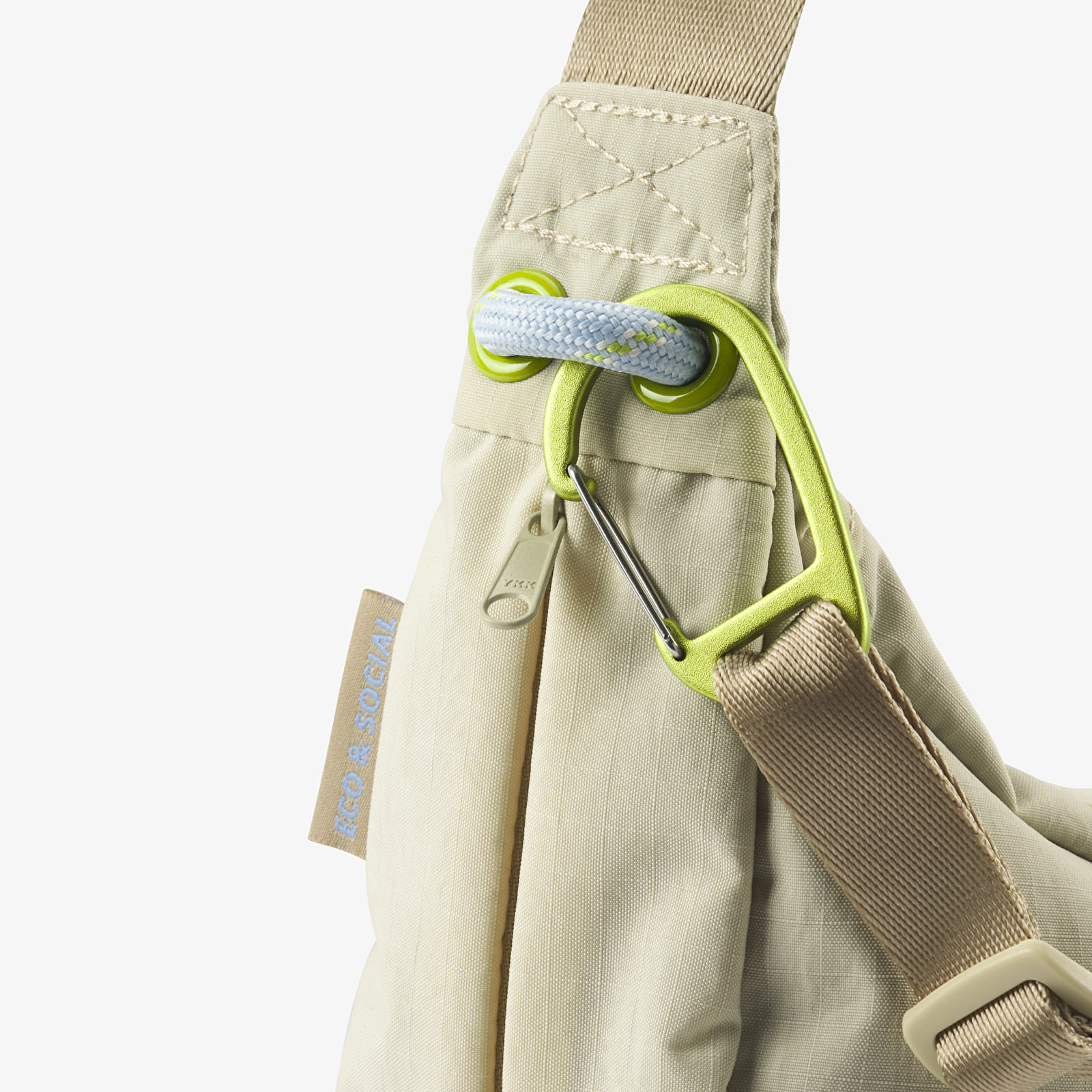 Мужские сумки через плечо AEVOR Sling Bag Off-White