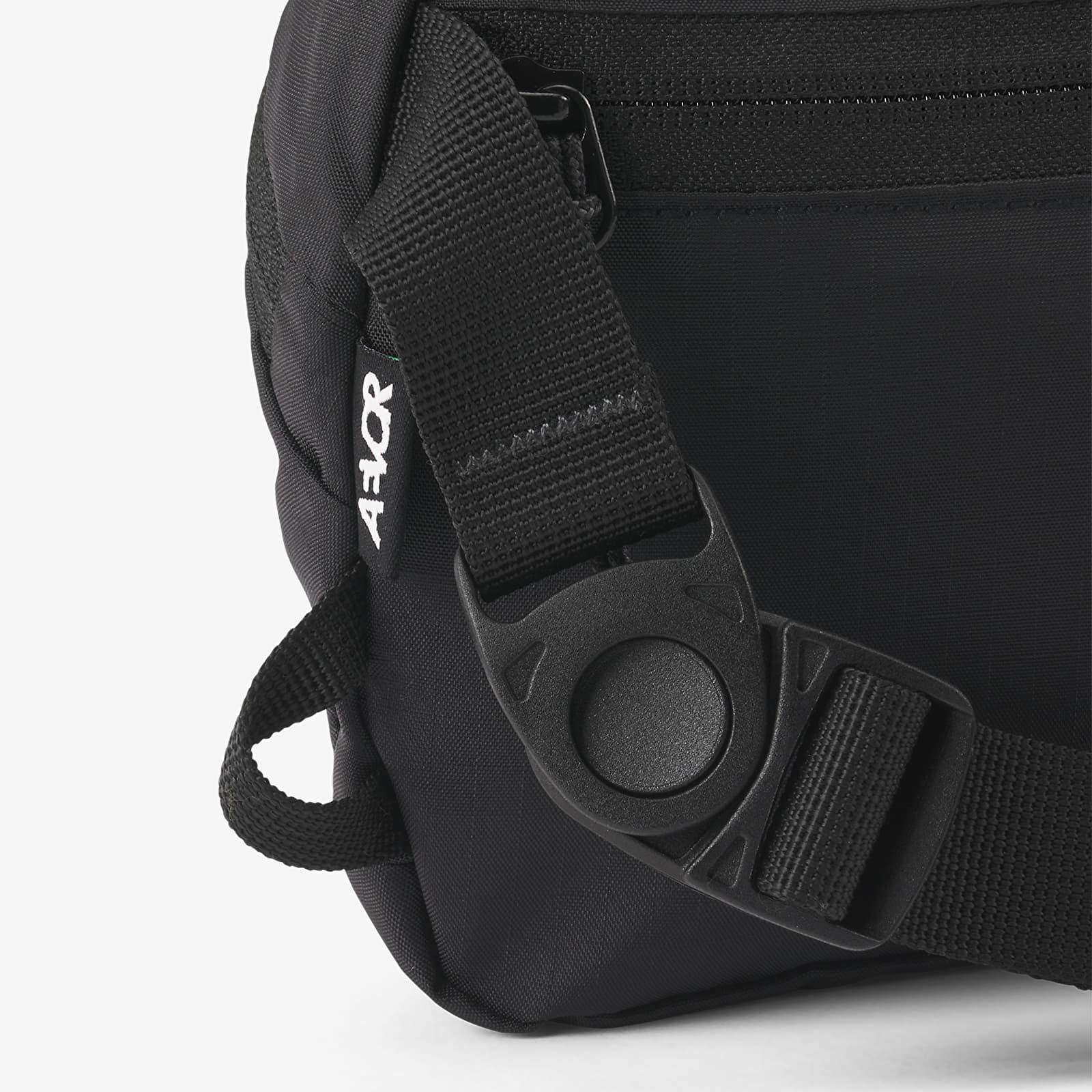Sacs à bandoulière pour hommes AEVOR Hip Bag Move Ripstop Black