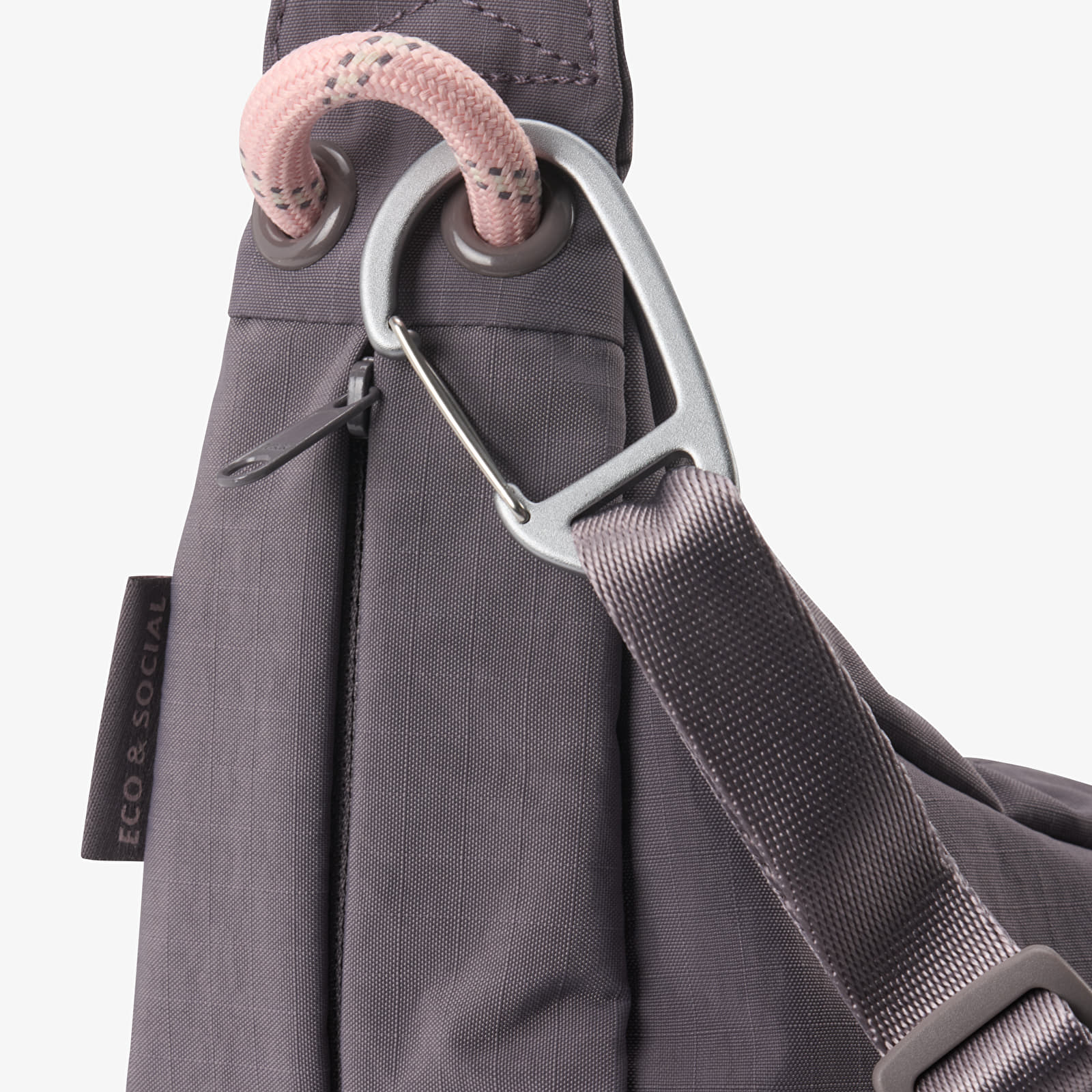 Pánske tašky cez rameno AEVOR Sling Bag Grey