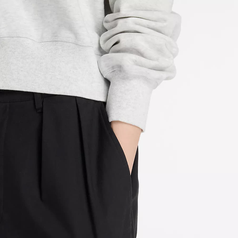 Women's hoodies New Balance Athletics Premium Logo Relaxed Crop Crew Ash Heather
