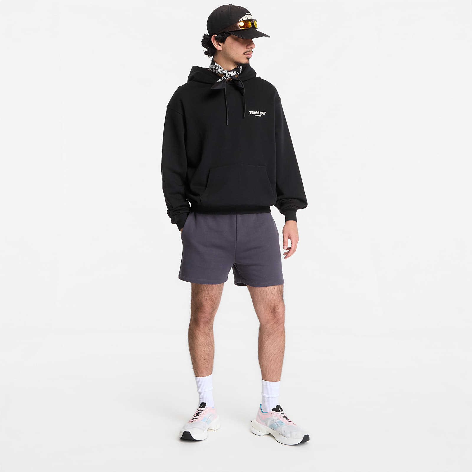 Hoodies and sweatshirts  REPRESENT 247 Team Oversized Hood UNISEX Jet Black