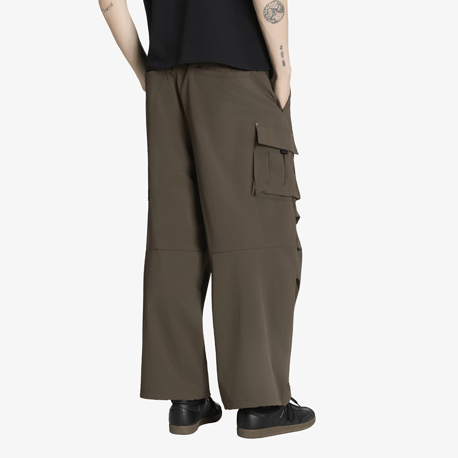 Pantalon adidas Premium Essentials Utility Cargo Pants Shadow Olive