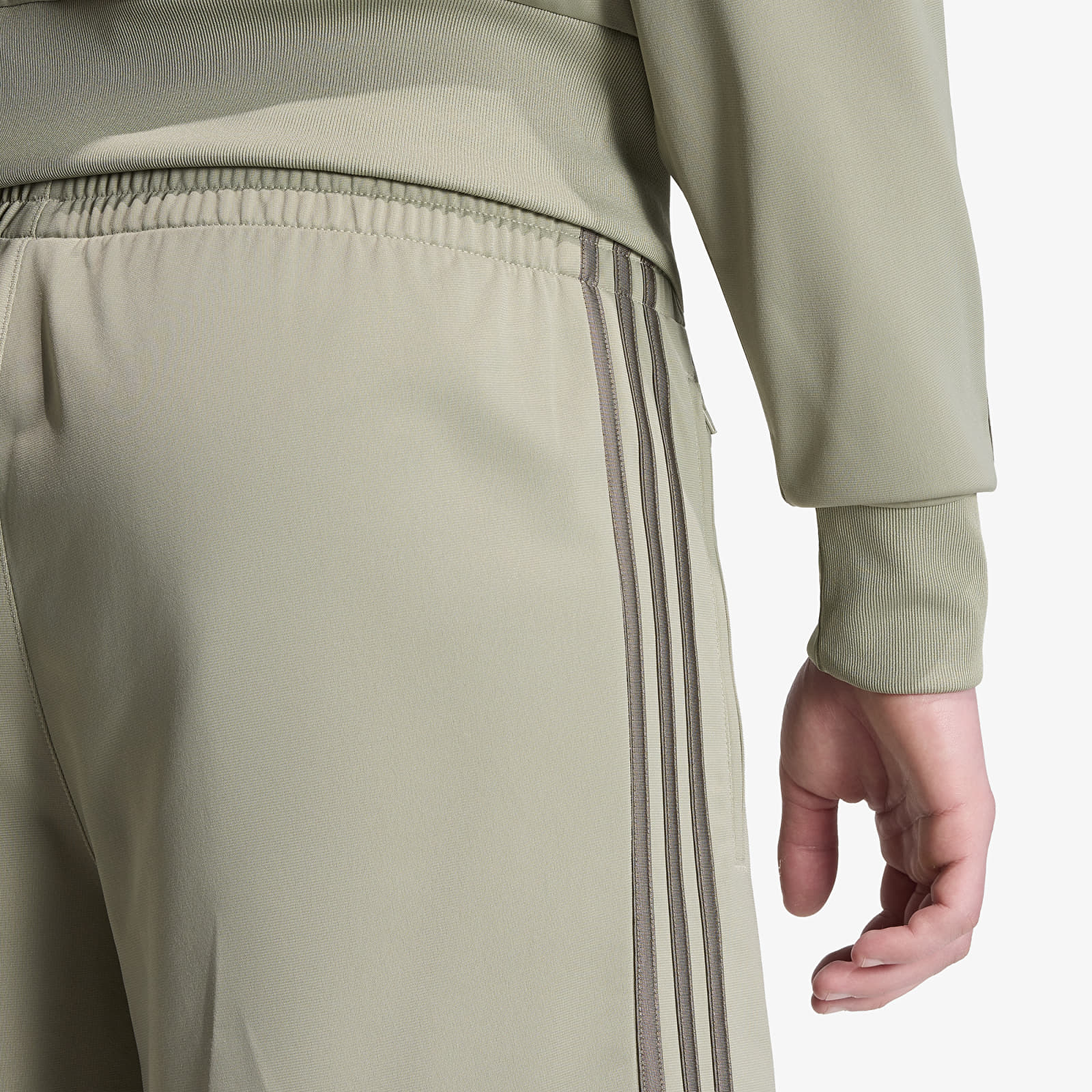 Kurzhosen adidas Firebird Shorts Silver Pebble