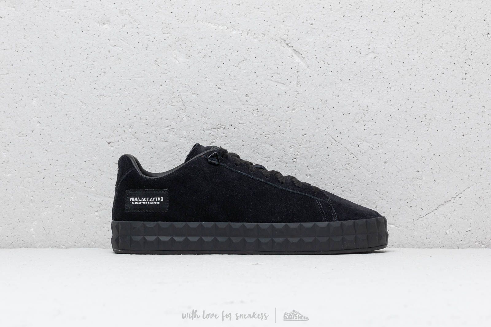 Puma outlaw moscow court platform discount