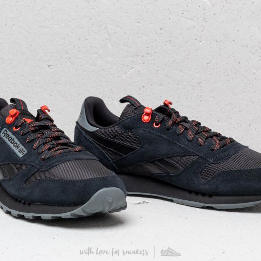 Reebok Classic Leather MU