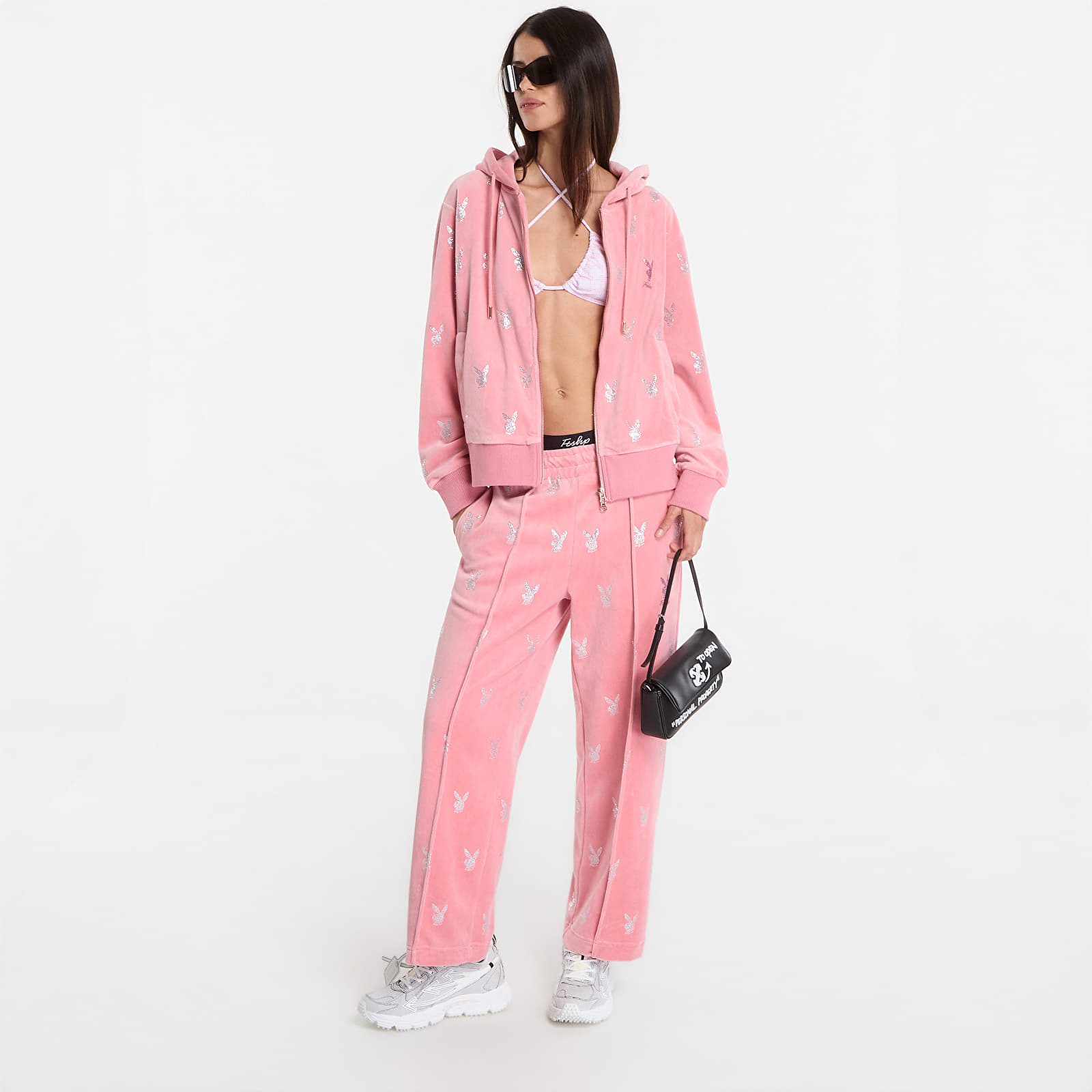 Sweats à capuche femme Playboy x FTSHP Girls Velvet Hoodie Pink