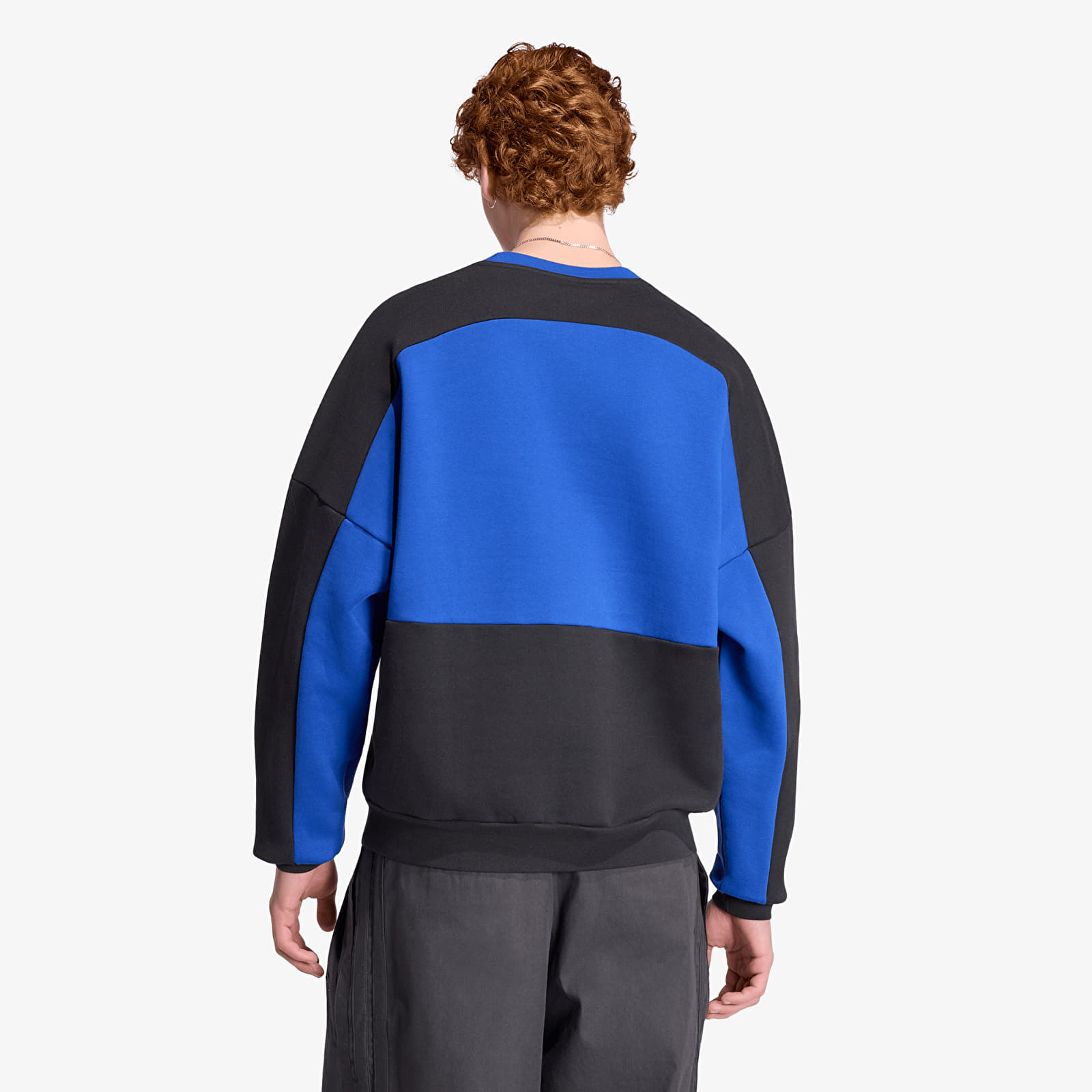Hoodies and sweatshirts  adidas Cutline Crewneck Sweatshirt Black/ Team Royal Blue