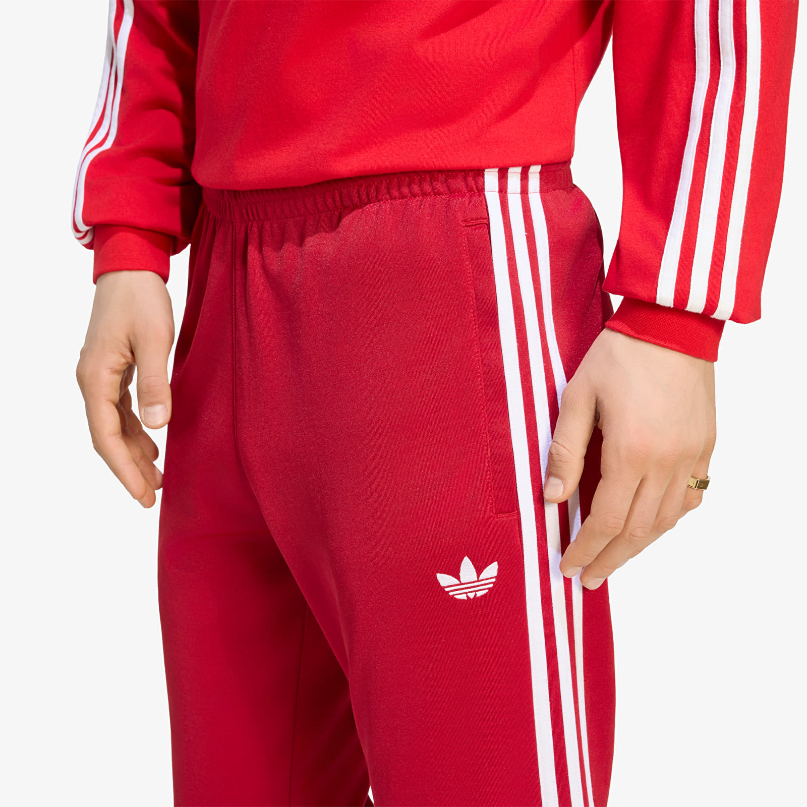 Jogginghosen adidas Sst Tracksuit Pants Team Victory Red