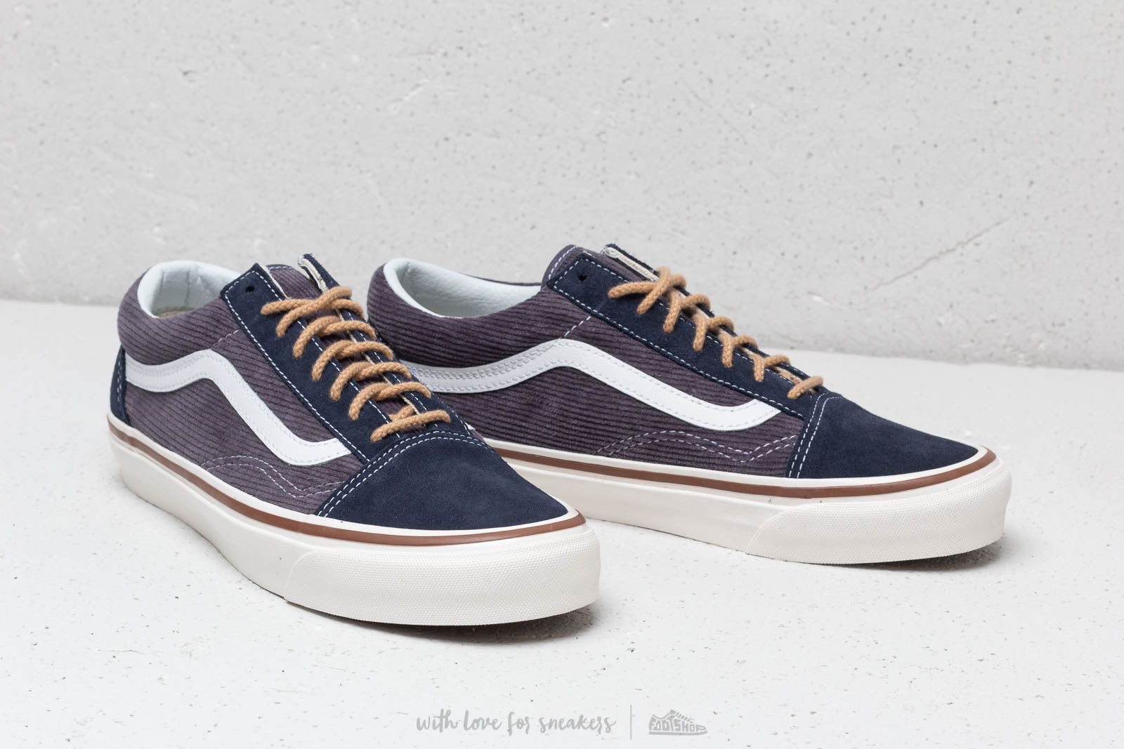 Men s shoes Vans Old Skool 36 DX Anaheim Factory Og Navy Footshop