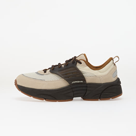 Jordan Trunner O/S Soft Pearl/ Lt British Tan-Shadow Brown