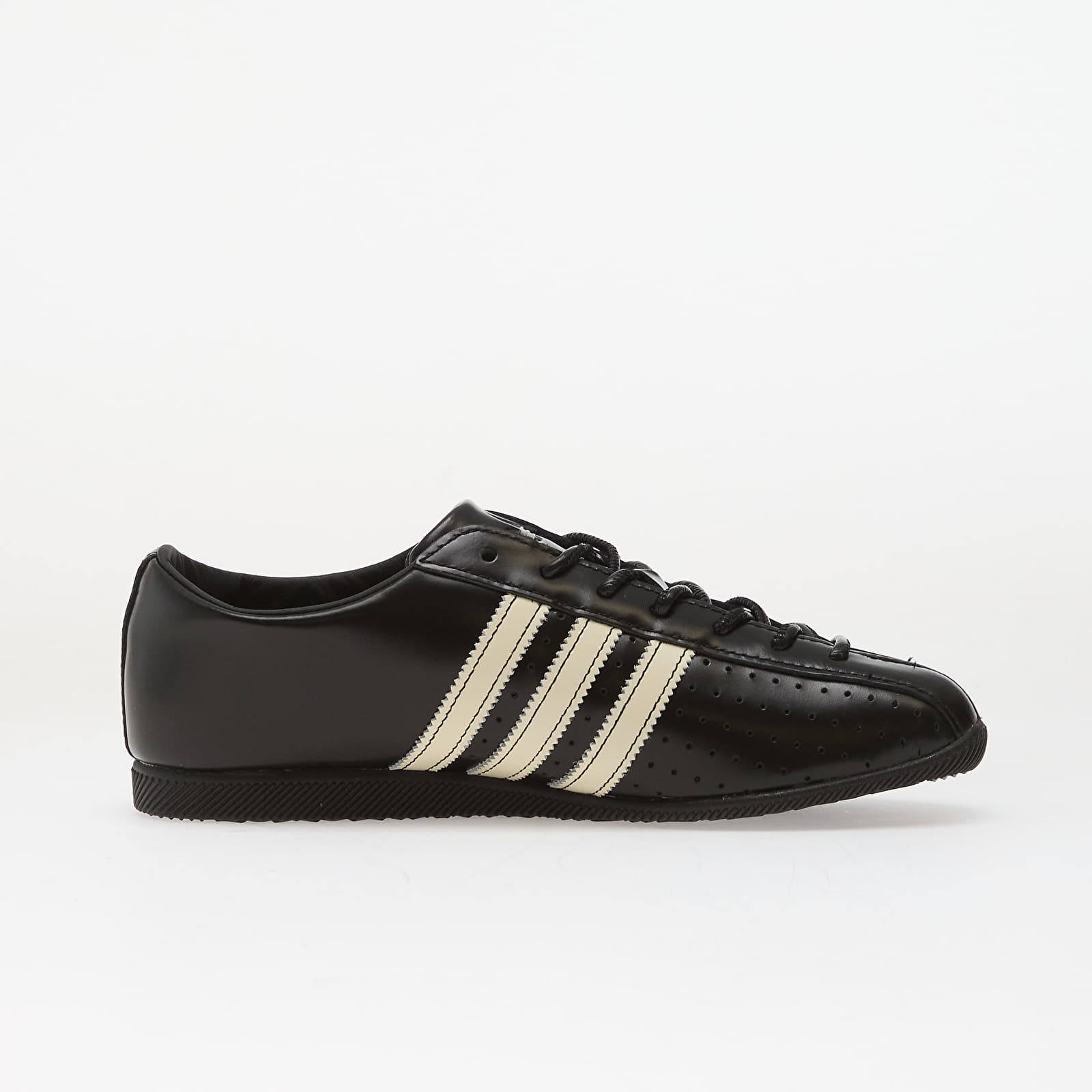 Women's shoes adidas Japan Lux Core Black/ Cream White/ Gold Met.