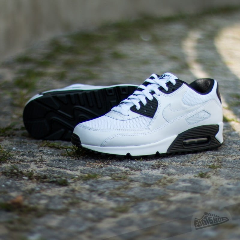 Men s shoes Nike Air Max 90 Essential White White Black Footshop