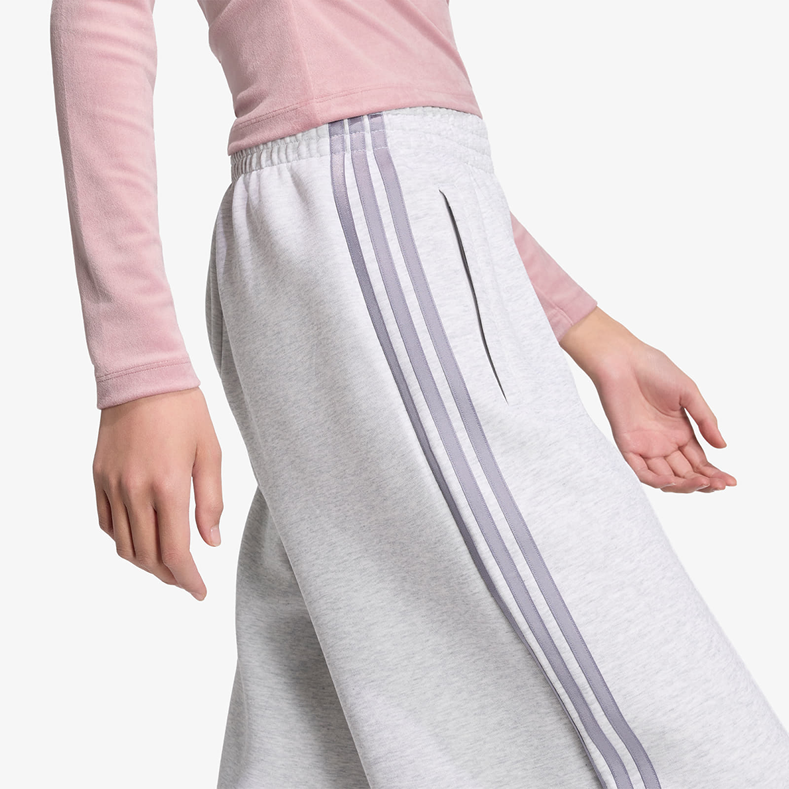 Joggebukser for kvinner adidas Spacer Trackpants Light Grey Heather/ Reflective Silver/ Slate/ Lgh Solid Grey