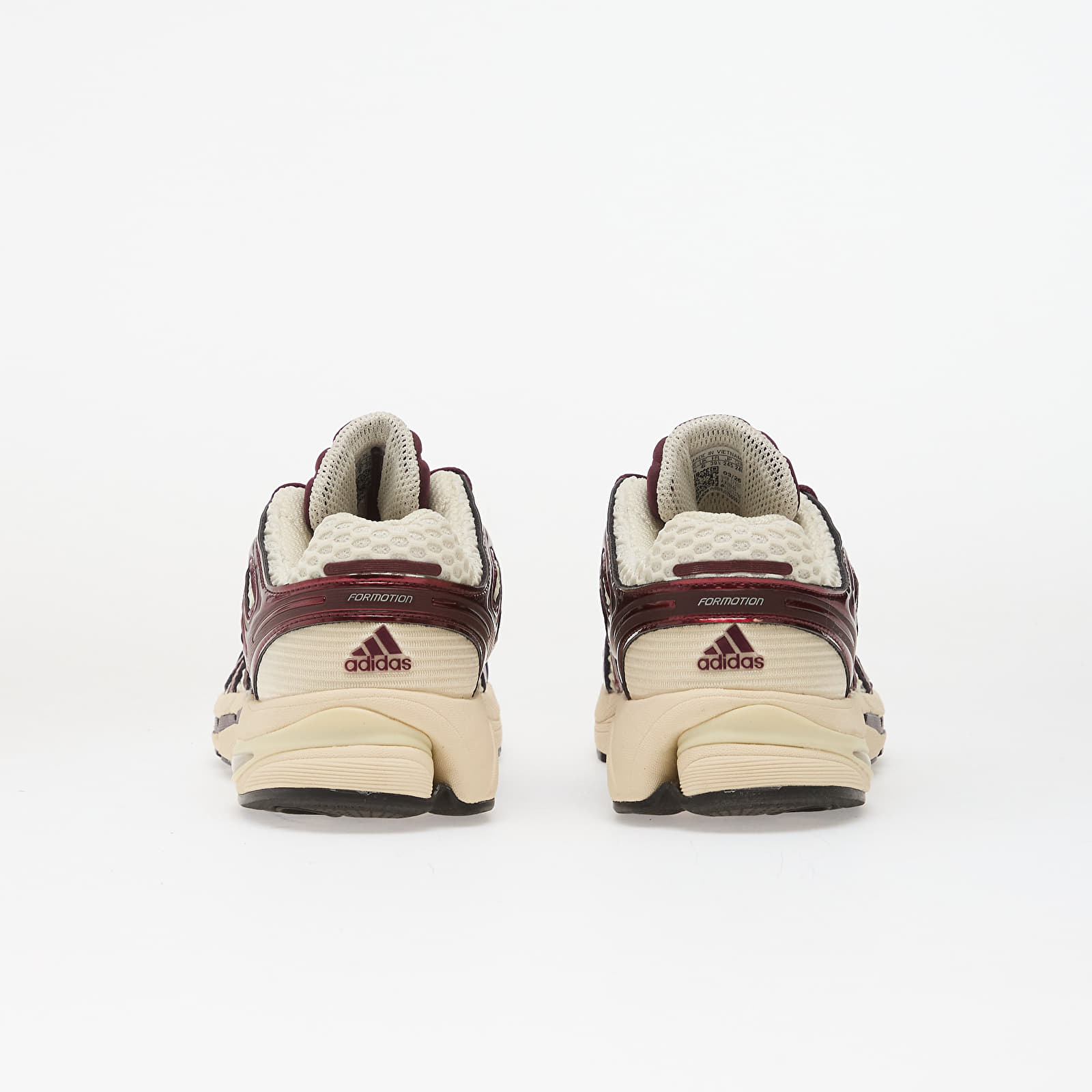 Women's shoes adidas Adistar Control 5 Cream White/ Silver Met./ Maroon