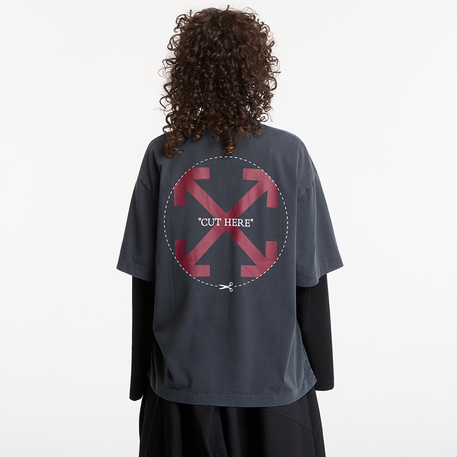 T-shirts Off-White Cut Here Arrow Skate Tee UNISEX Fade Out Black/ Port Royal