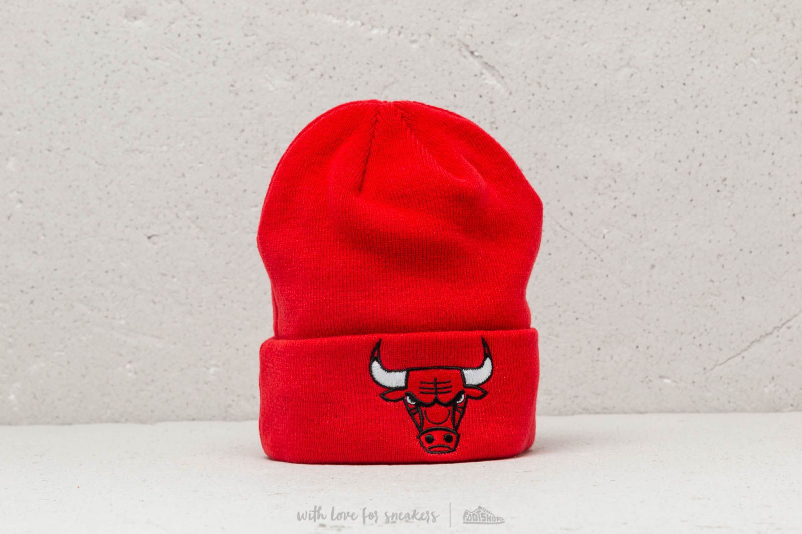 Hats New Era NBA Team Essential Cuff Chicago Bulls Beanie Red