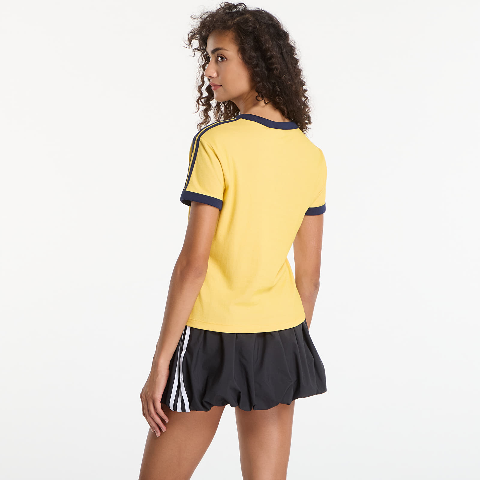 Tricouri femei adidas Heather 3-Stripes Cali T-Shirt Warm Vanilla/ Bold Gold/ Night Indigo