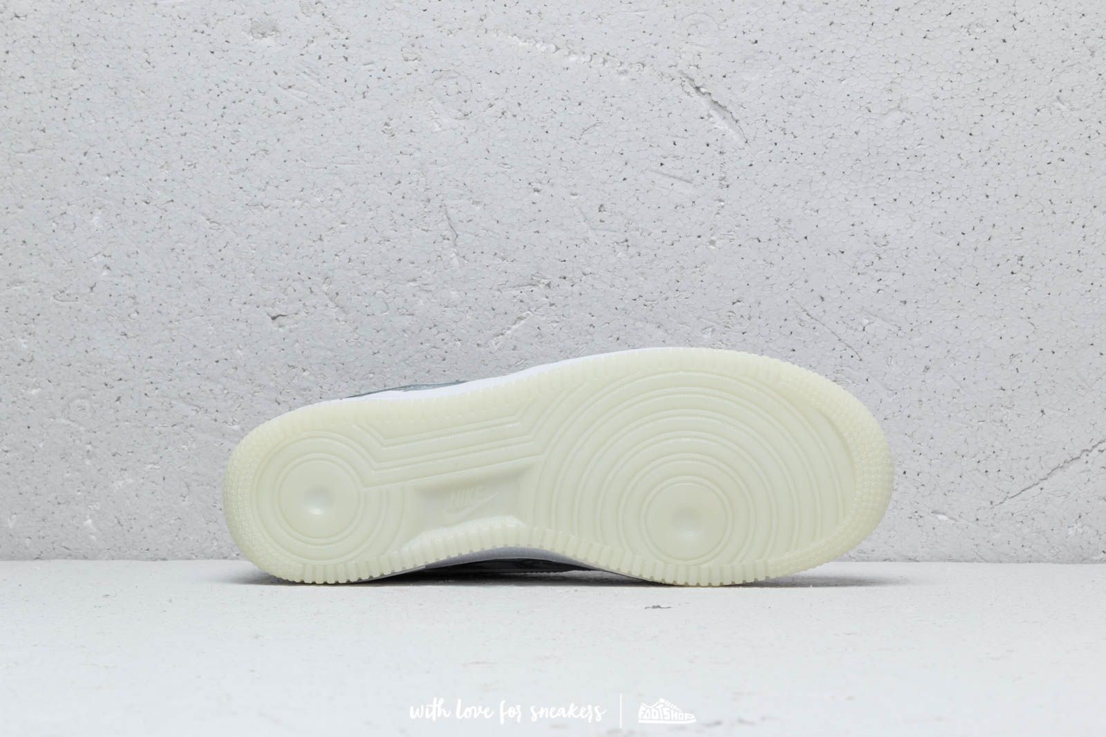 Încălțăminte și sneakerși pentru bărbați Nike Air Force 1 '07 Skeleton QS White/ White/ White