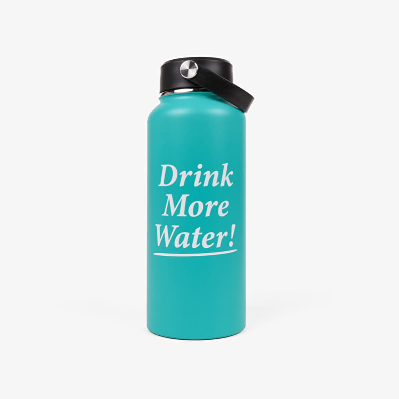Bouteille Sporty & Rich Drink More Water Bottle Amalfi Green