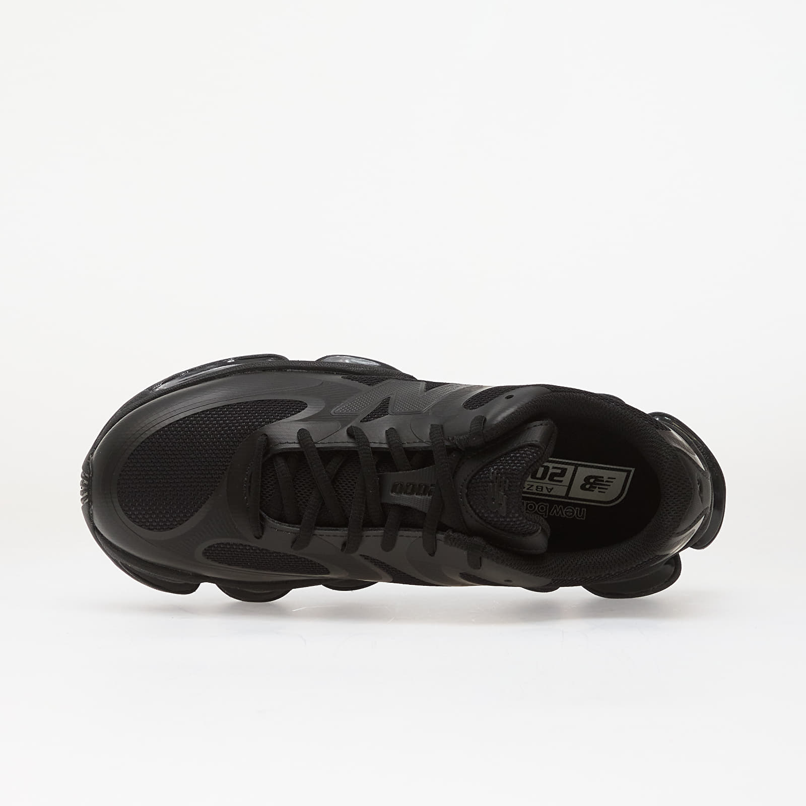 Chaussures et baskets homme New Balance 2000 Black/ White