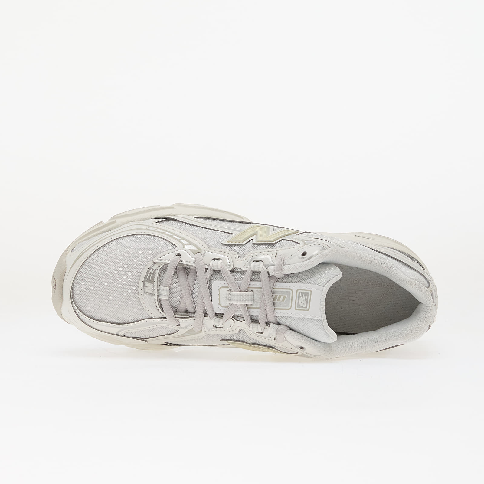 Chaussures et baskets homme New Balance 740 White/ Silver Metallic