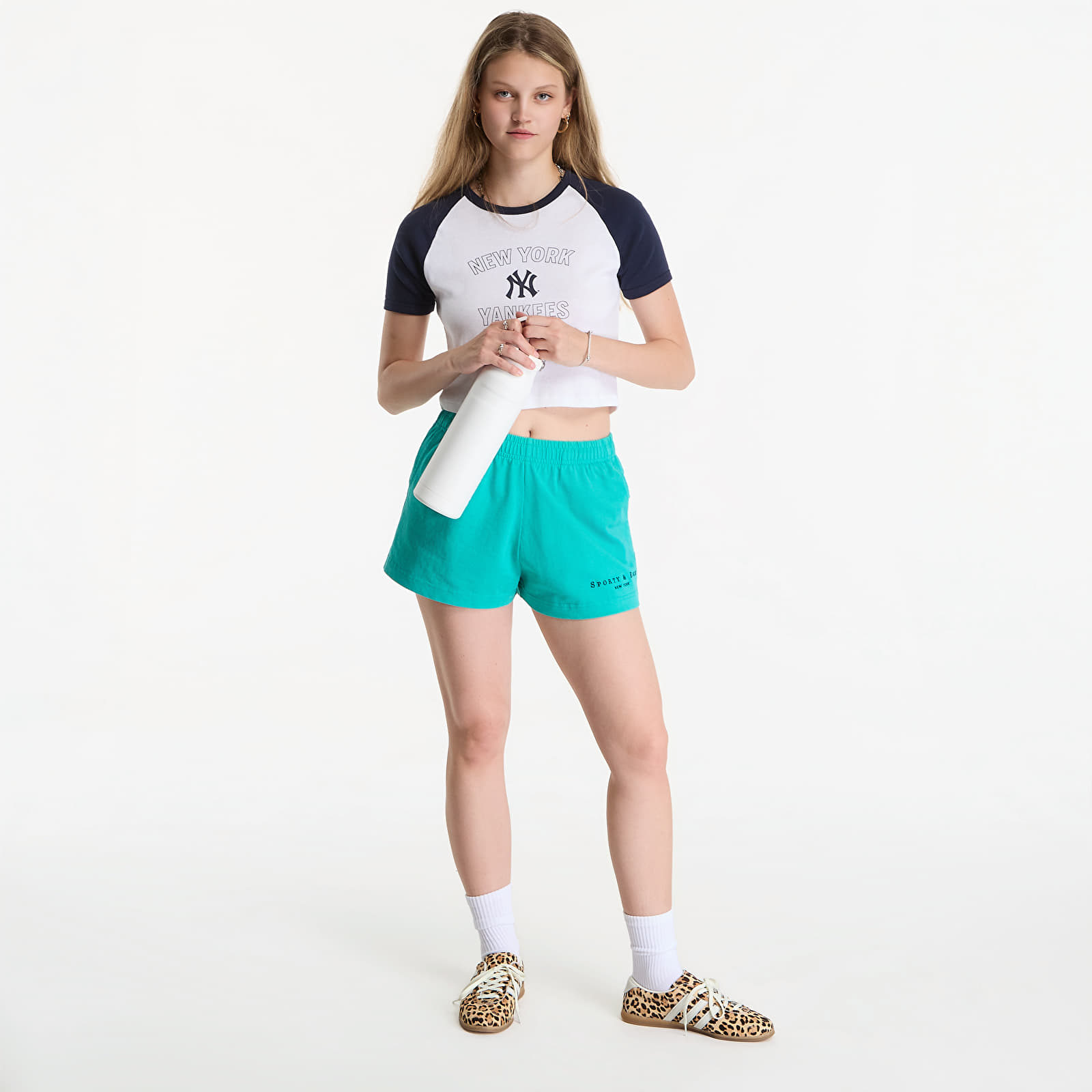 Шорты Sporty & Rich Title Embroidered Disco Short Amalfi Green