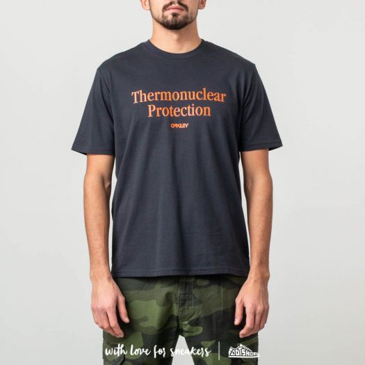 T shirts Oakley Thermonuclear Protection Shortsleeves Tee Black