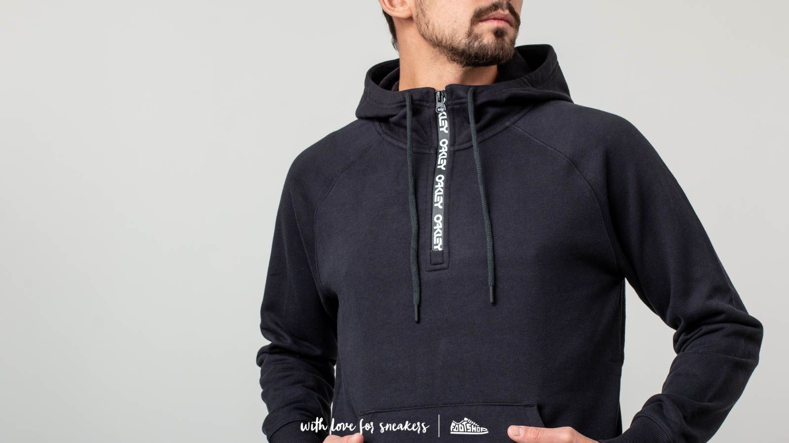 Oakley street outlet logo hooded fleece